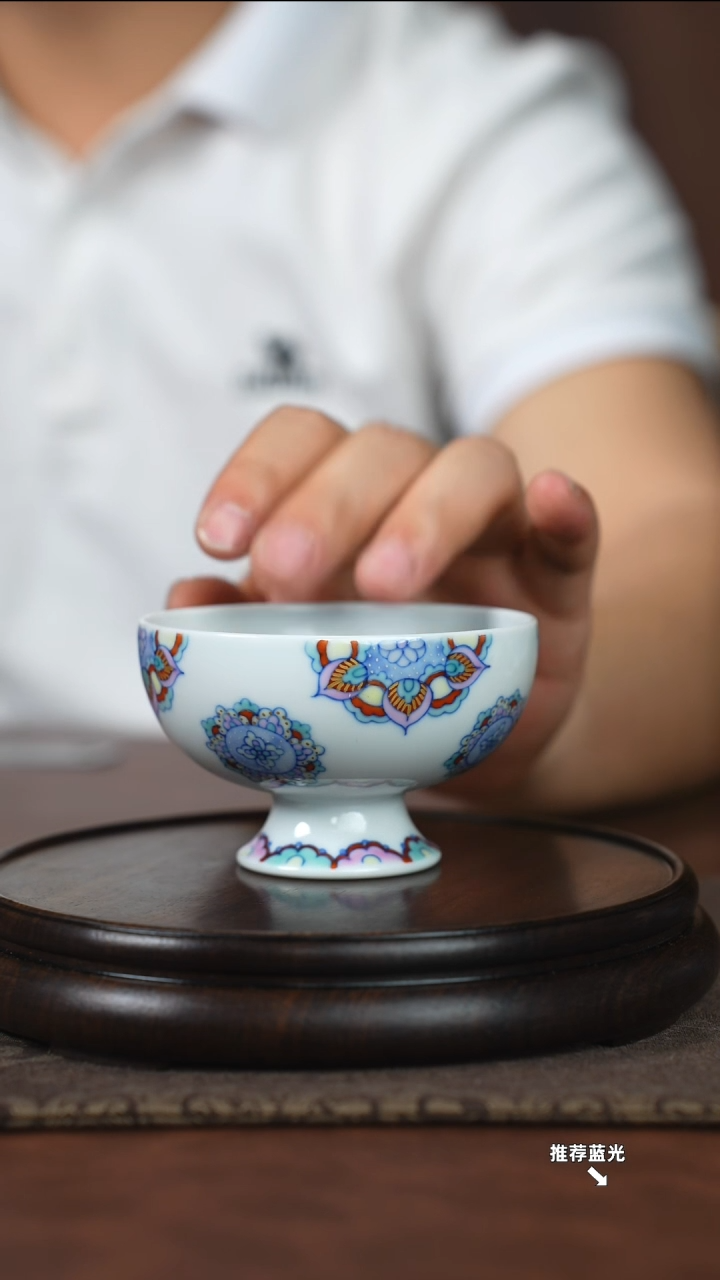 斗彩主人杯手工手绘