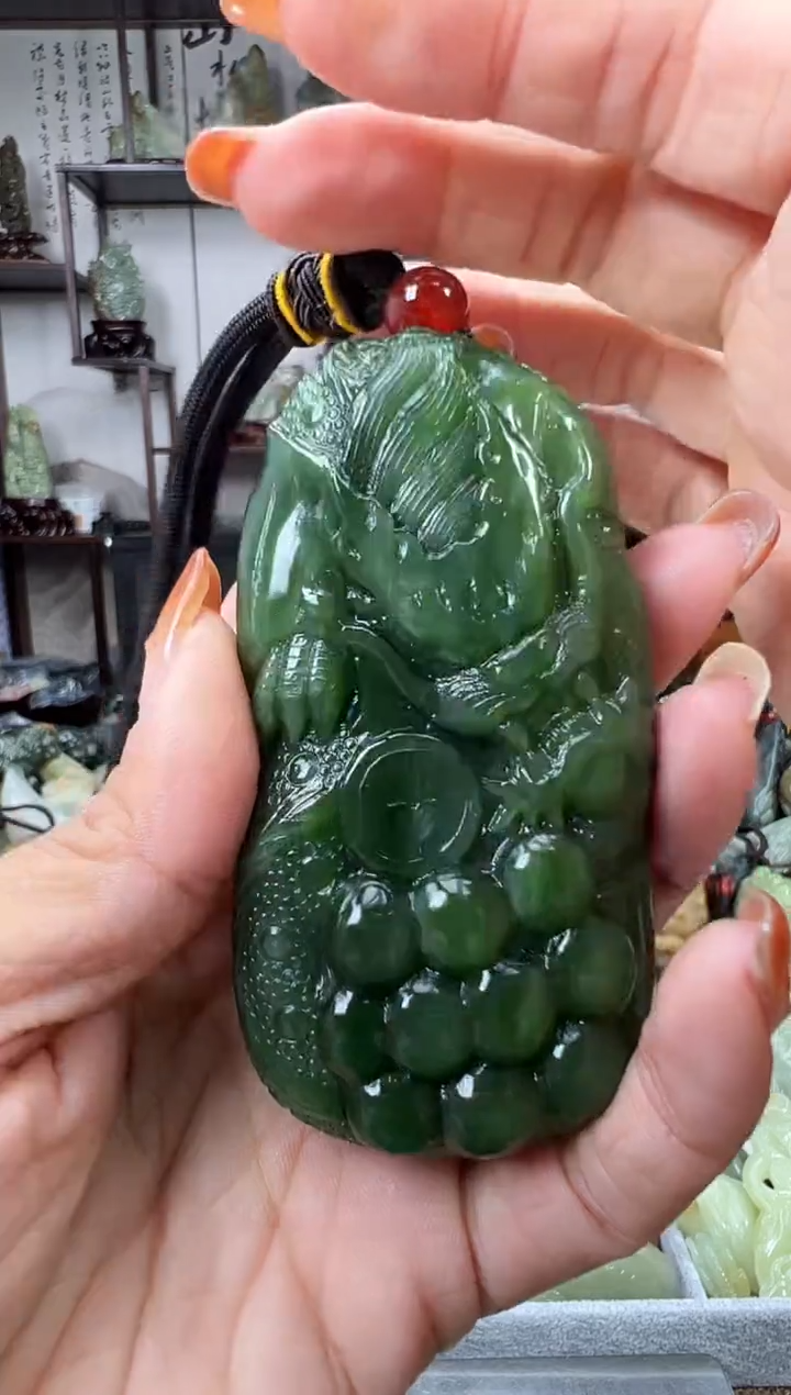 未镶嵌和田玉把件1