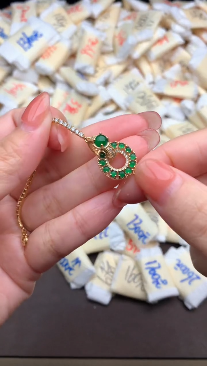 【闪购商品】翡翠挂件银S925镶嵌一