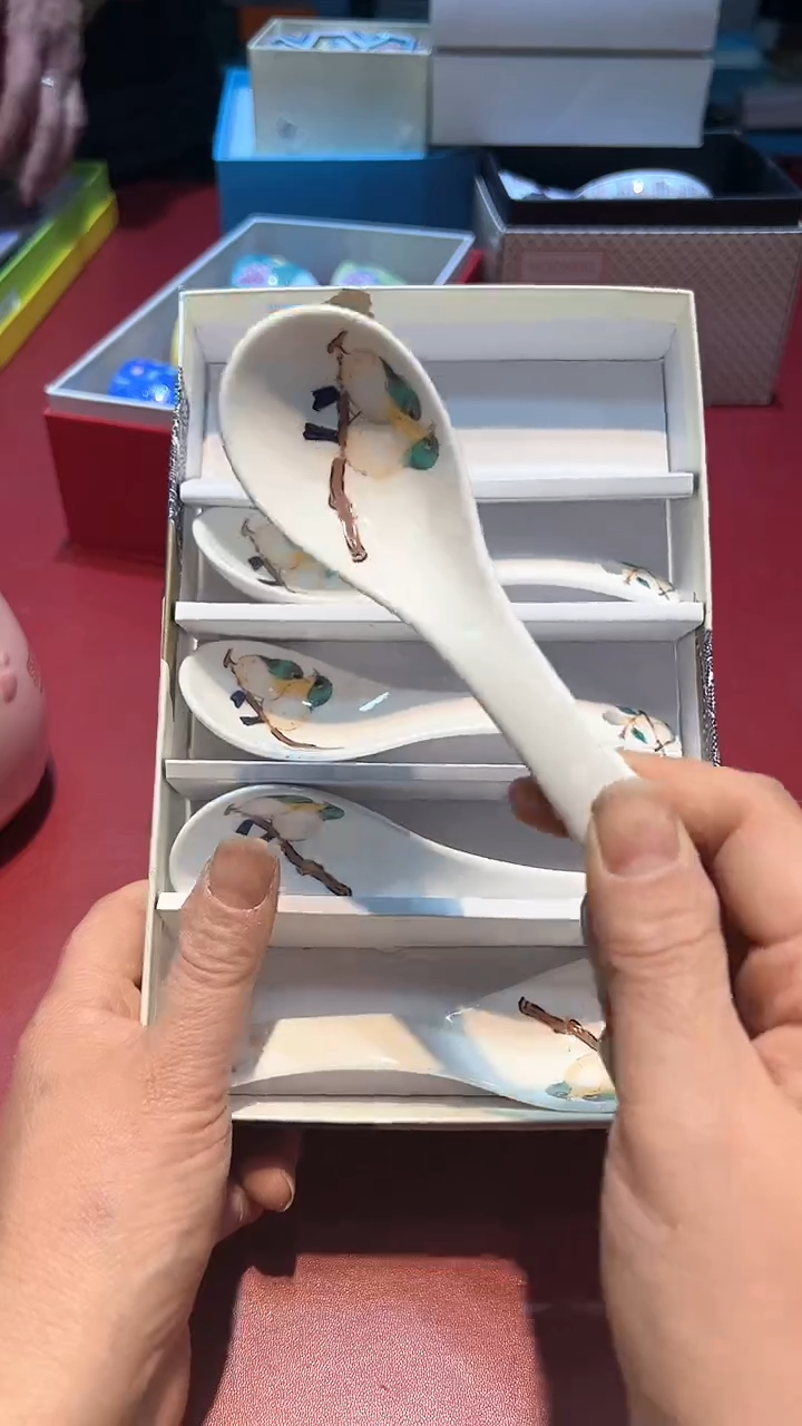 【闪购商品】瓷片00000000000000