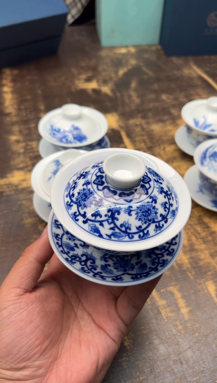 【闪购商品】/九段烧妙手青花八宝盖碗