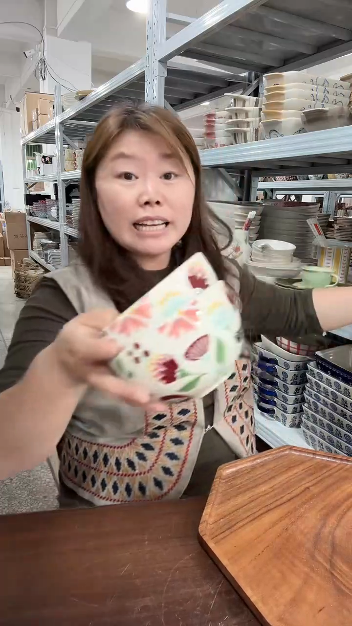 陶瓷5寸石榴花米饭碗2个