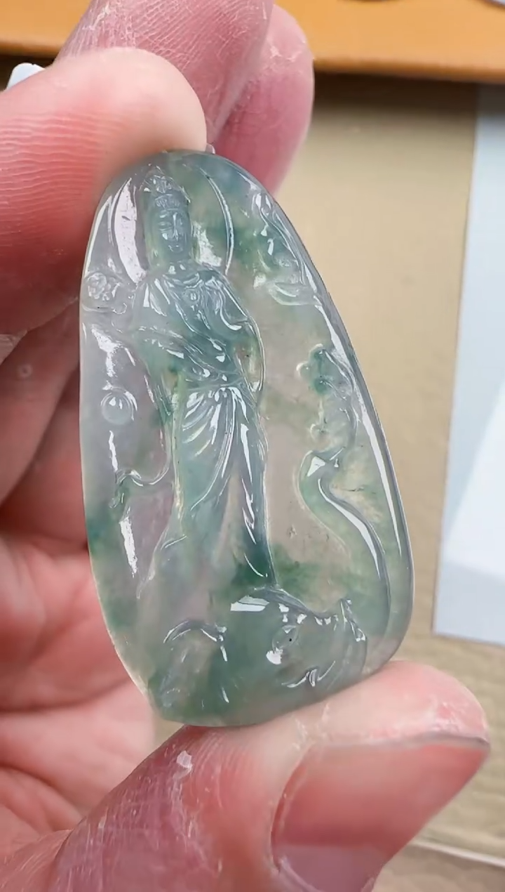 【闪购商品】翡翠颈饰未镶嵌翡翠