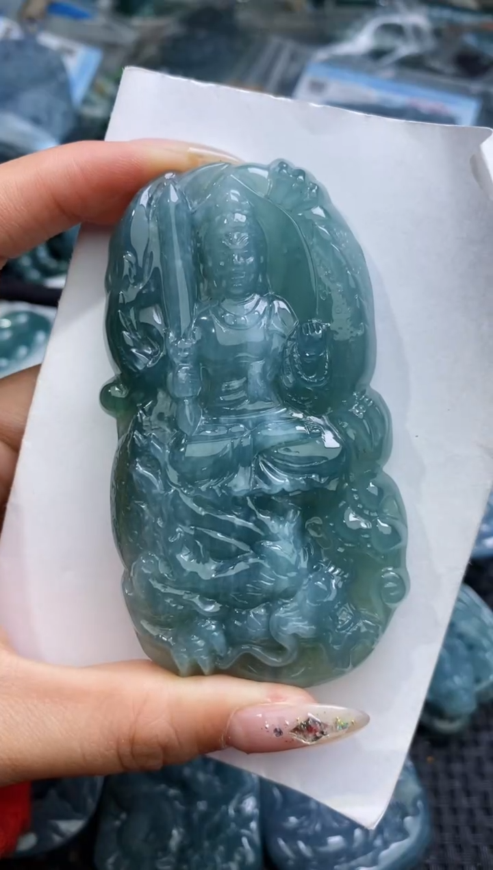 【闪购商品】翡翠颈饰未镶嵌          