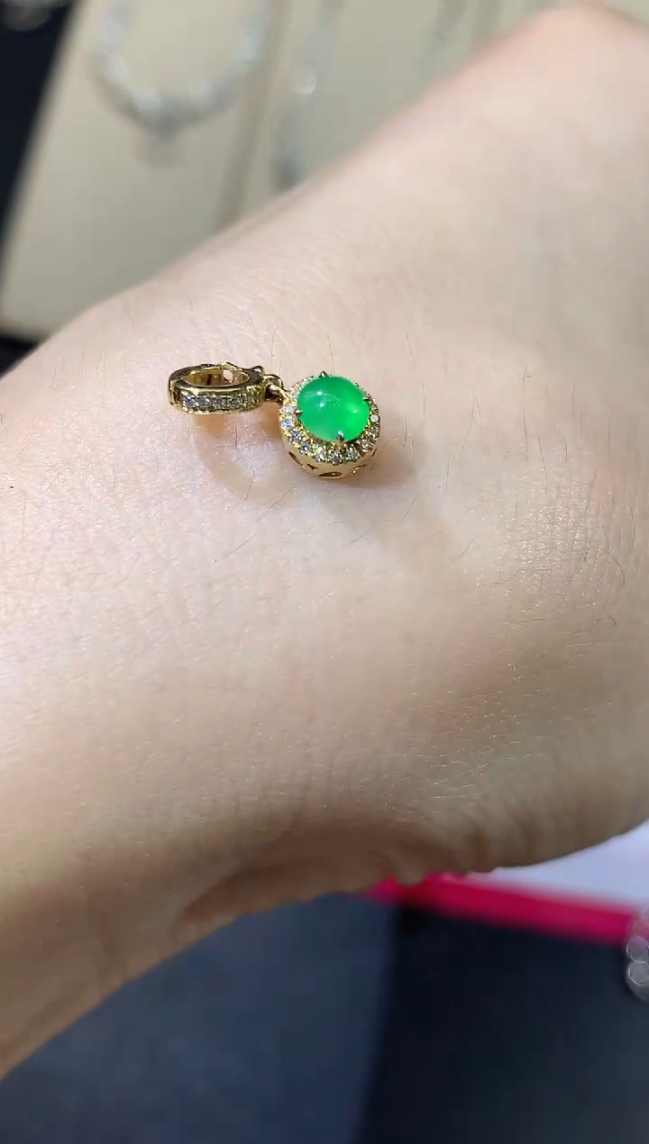 翡翠18K金镶嵌吊坠(不含链)D7