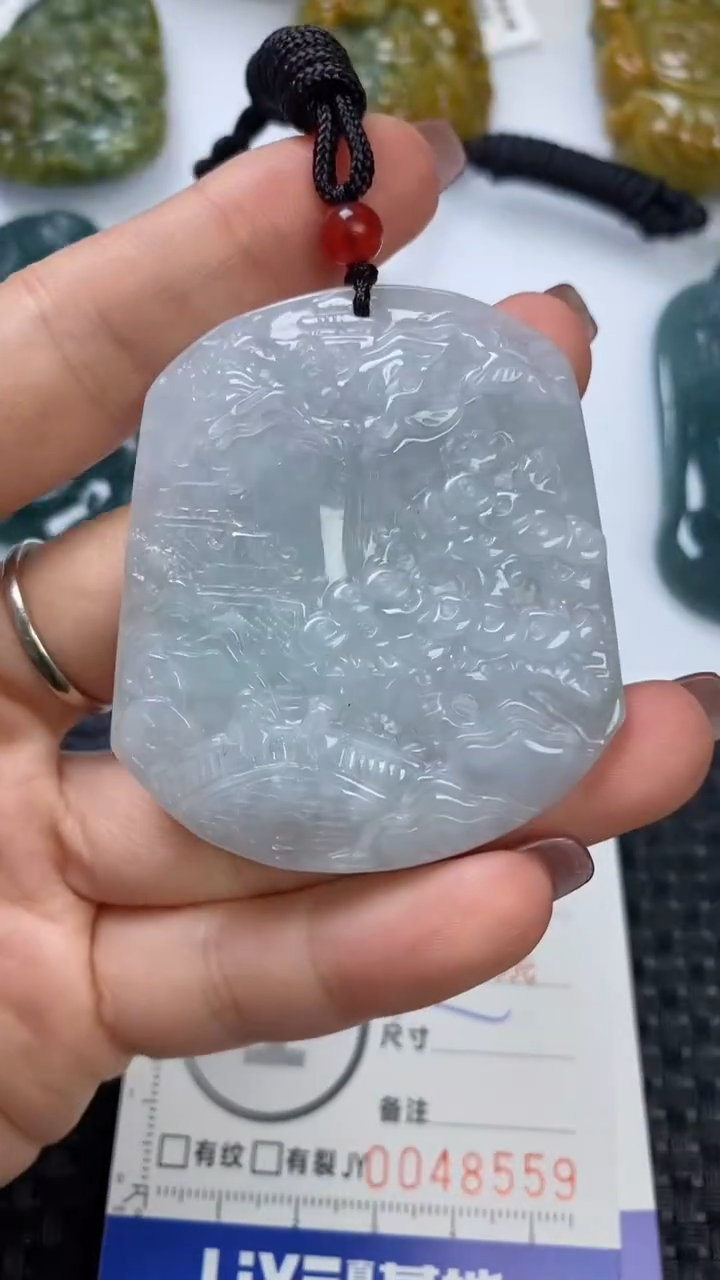 【闪购商品】翡翠颈饰未镶嵌1111111111111111