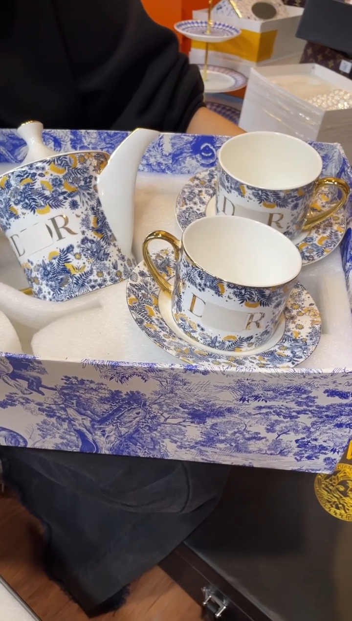 杯鸿辉家品牌瓷器，京东包邮！