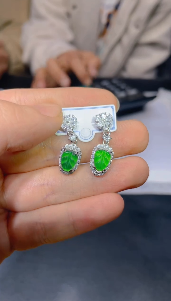 【闪购商品】定制翡翠未镶嵌139定制翡翠多样性发其一
