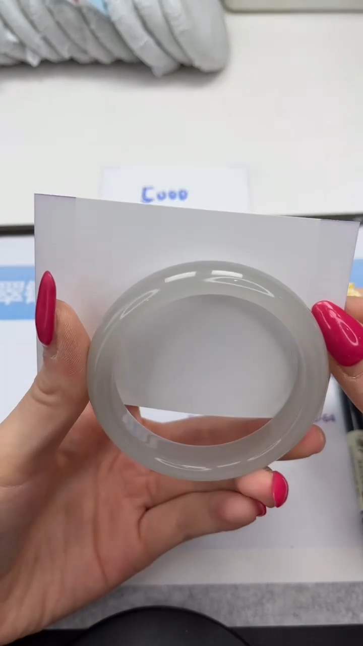 未镶嵌手镯石英质玉V1133-56