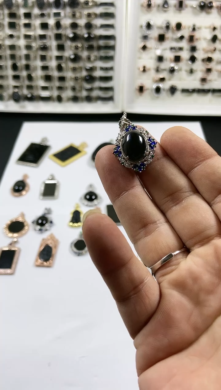 吊坠(赠链)银S925镶嵌翡翠1