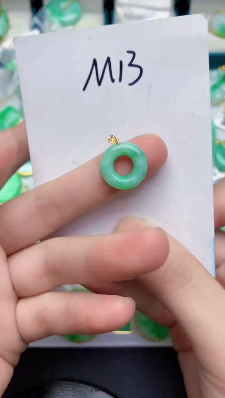 【闪购商品】翡翠颈饰18K金镶嵌000000000