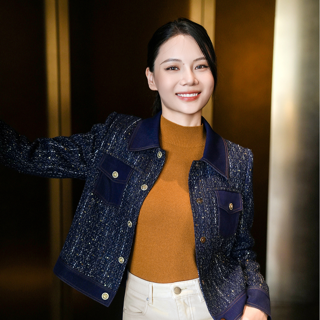 谭飞鎏光牛仔香风外套翻领直下摆拼接外套复古牛仔秋季女装休闲