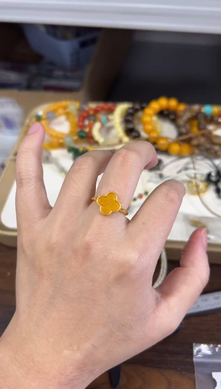 未镶嵌蜜蜡戒指蜜蜡四花花朵镶嵌款戒指[92]