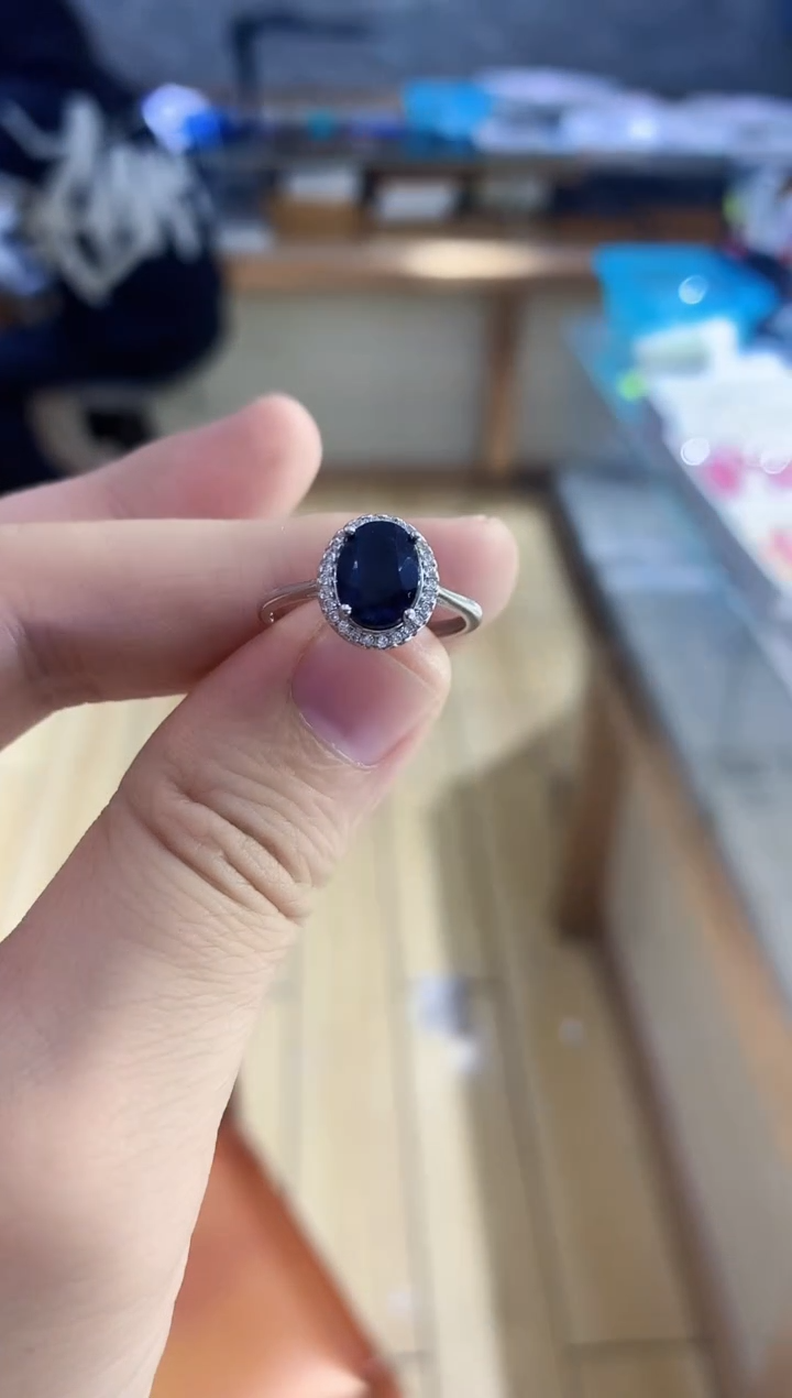 【闪购商品】蓝宝石戒指银S925镶嵌........