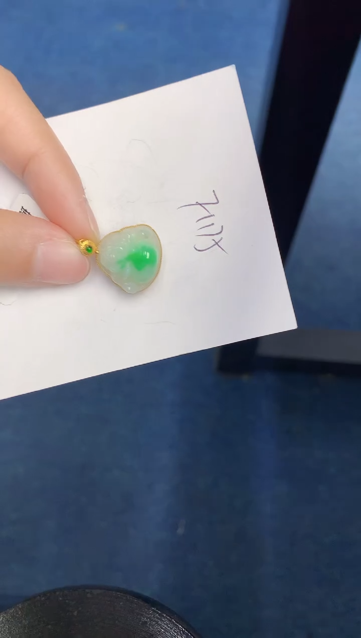 【闪购商品】翡翠颈饰18K金镶嵌000000000