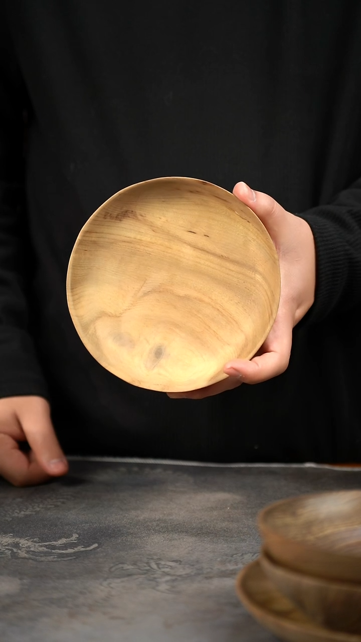 【闪购商品】金丝楠木雕053号阴沉原木手工点心盘15.5cm