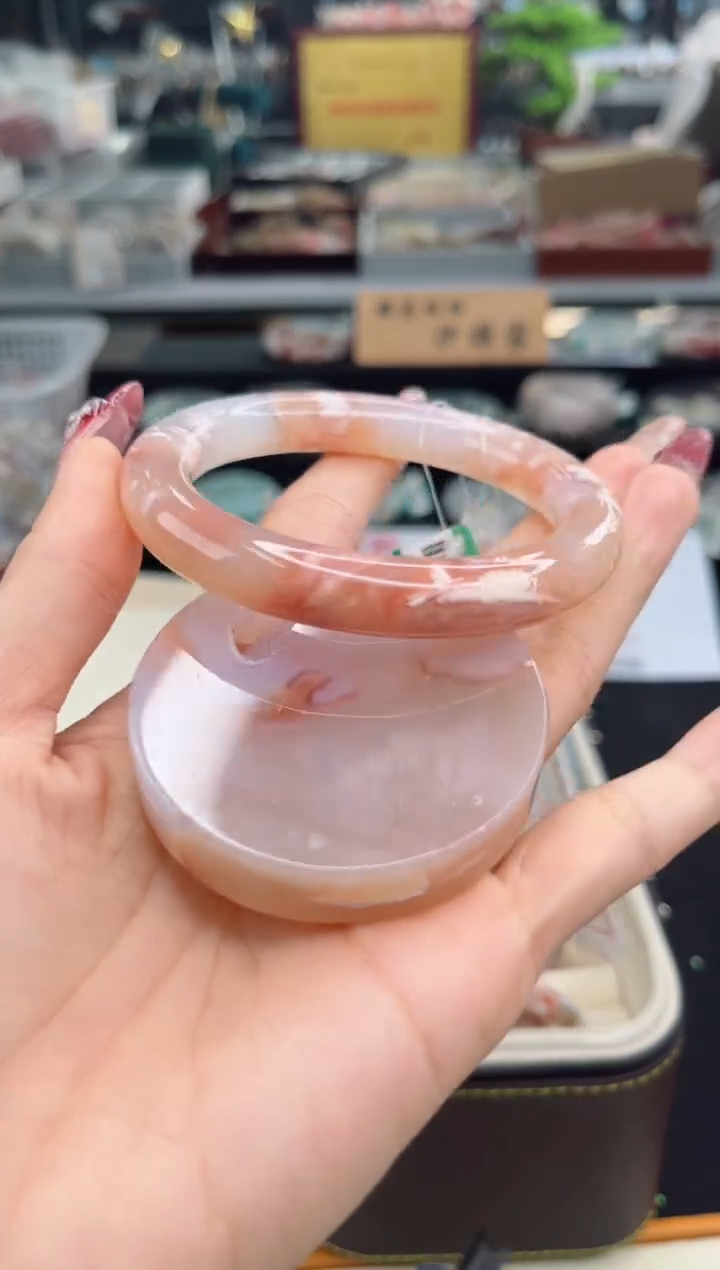 【闪购商品】石英质玉手镯未镶嵌57圈口（赠品镯心）6507755