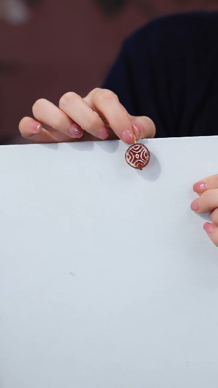 【闪购商品】玛瑙/玉髓挂饰18K金镶嵌1