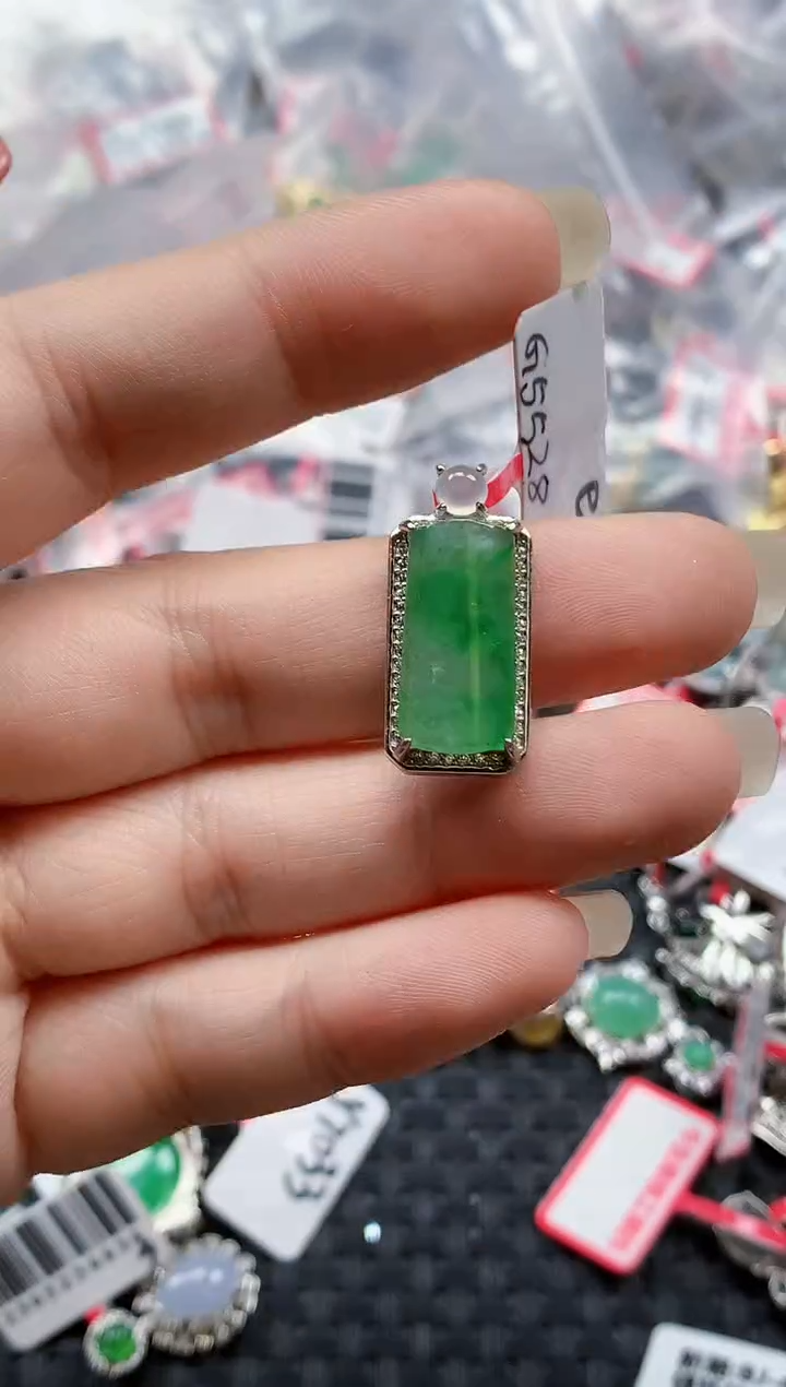 银S925镶嵌戒指翡翠天然A货缅甸翡翠