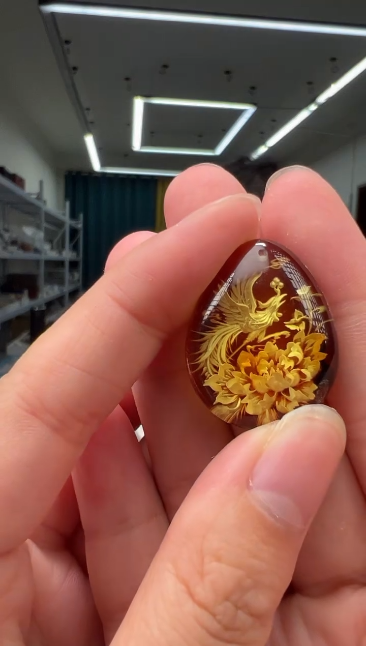 未镶嵌颈饰琥珀凤凰多样性拍一发一