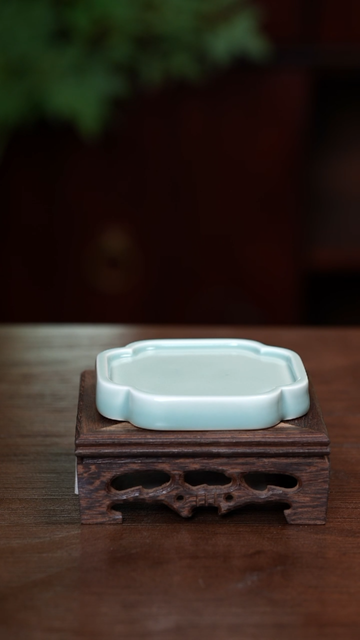 【闪购商品】L·宝丰宋官窑原产地仿古釉汝瓷海棠杯垫