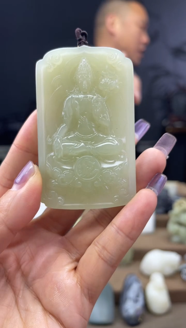 颈饰未镶嵌和田玉1