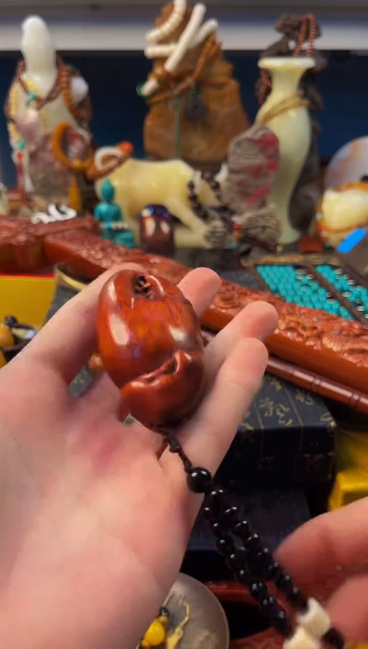 檀香紫檀（小叶紫檀）小熊拖鞋直播精选推荐