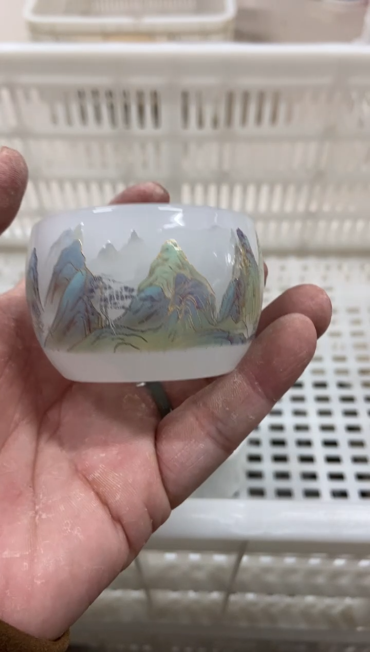 杯子瓷无运费险有瑕疵的摄影的产品有使用过的痕迹有点脏介意勿拍