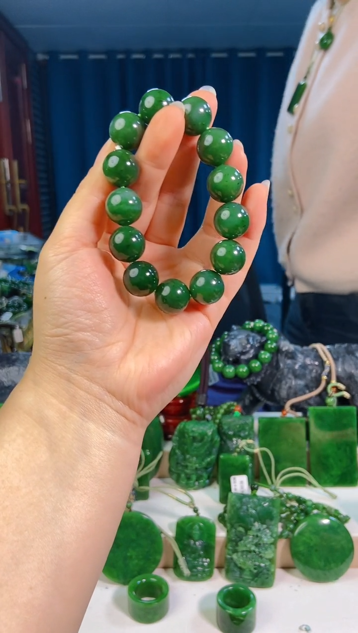 【闪购商品】和田玉未镶嵌挂件1