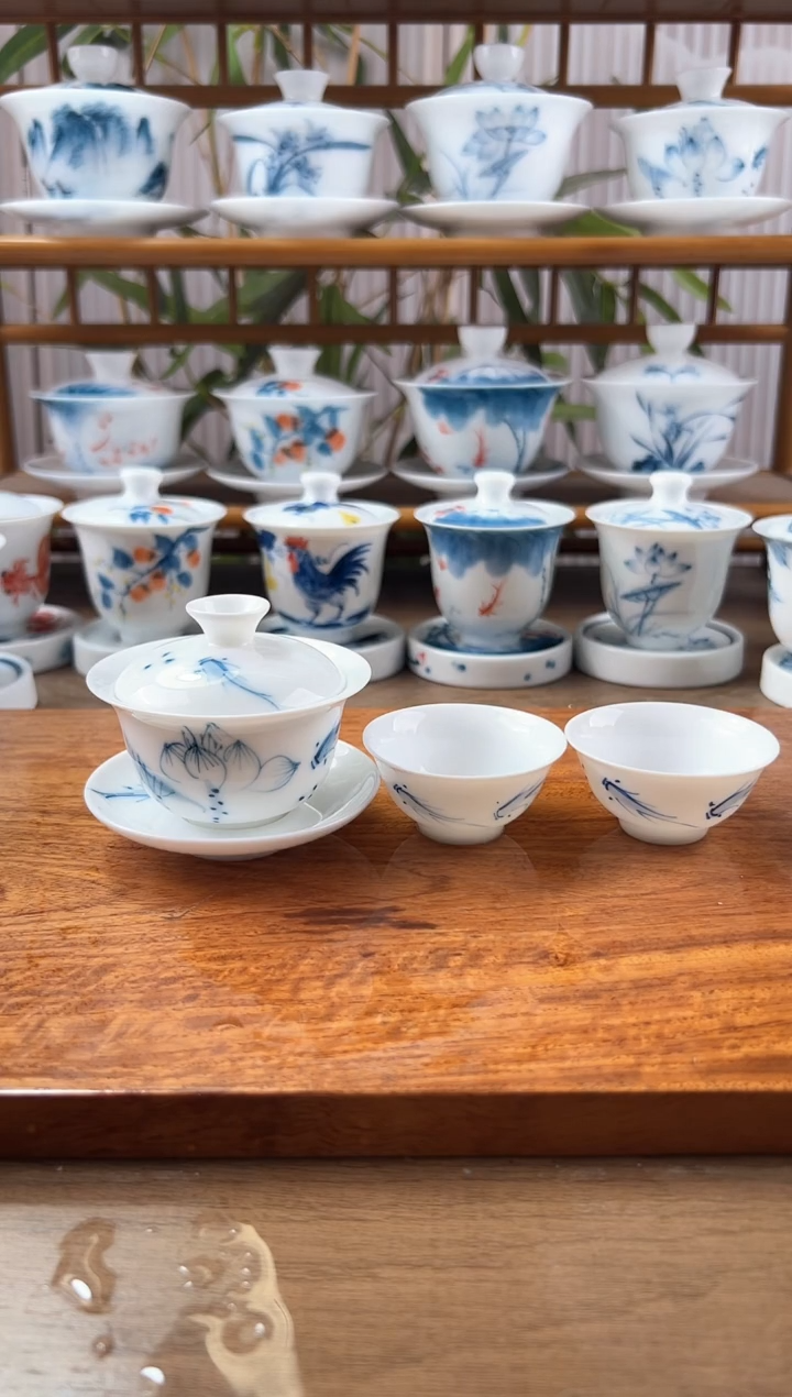 快****】微瑕荷花鱼聚80ml三才+小玉兰杯4个