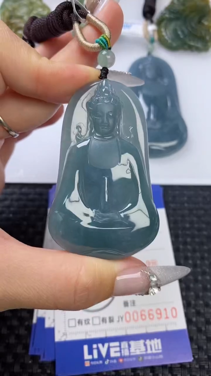 【闪购商品】翡翠颈饰未镶嵌1111111111111111