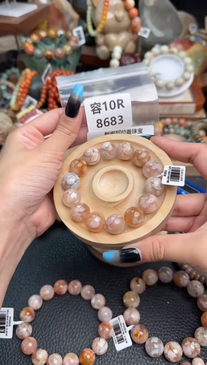 【闪购商品】石英质玉手链未镶嵌10R8683