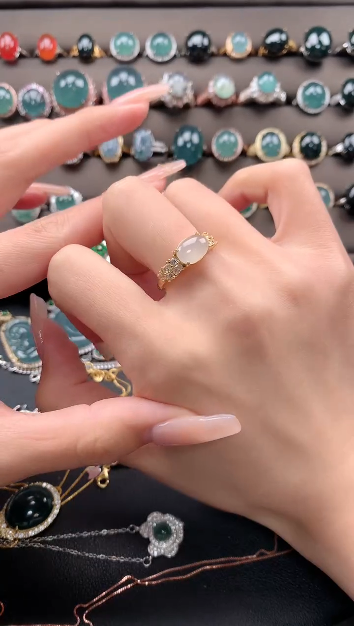 【闪购商品】翡翠戒指银S925镶嵌4432423