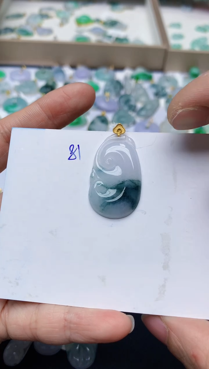 【闪购商品】翡翠颈饰18K金镶嵌天然翡翠A货    