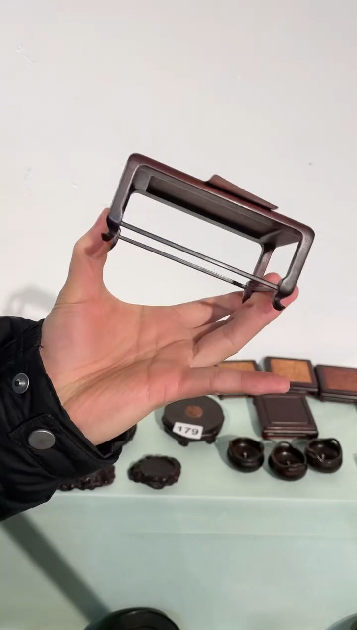 【闪购商品】木158。