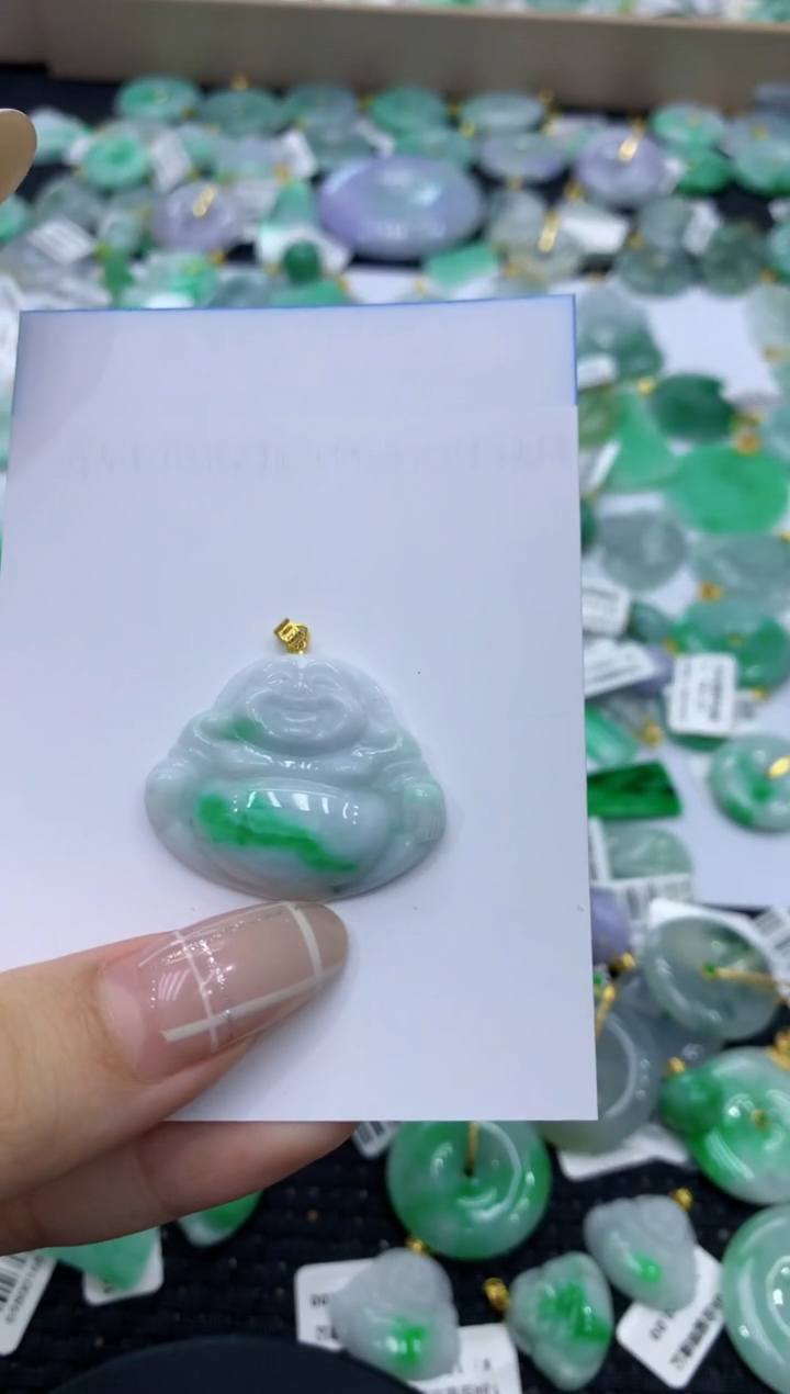 颈饰18K金镶嵌翡翠天然缅甸翡翠A货
