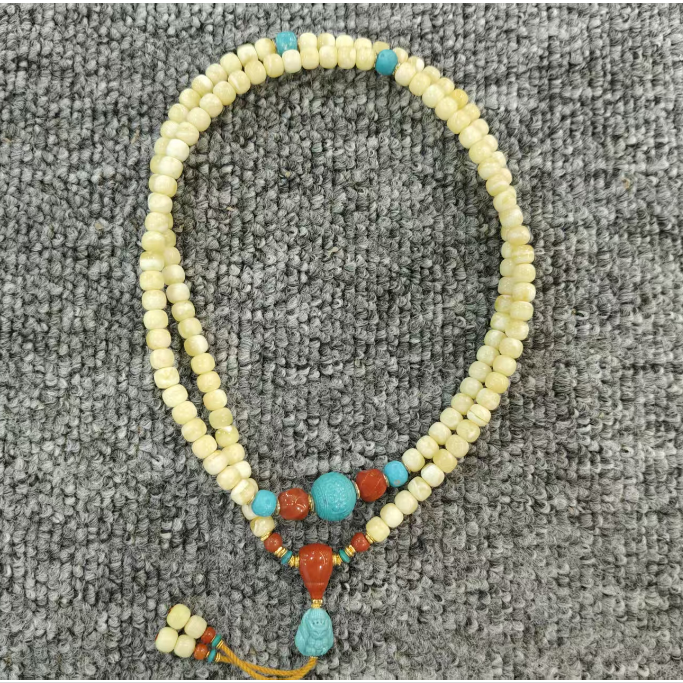 蜜蜡脖挂    4号