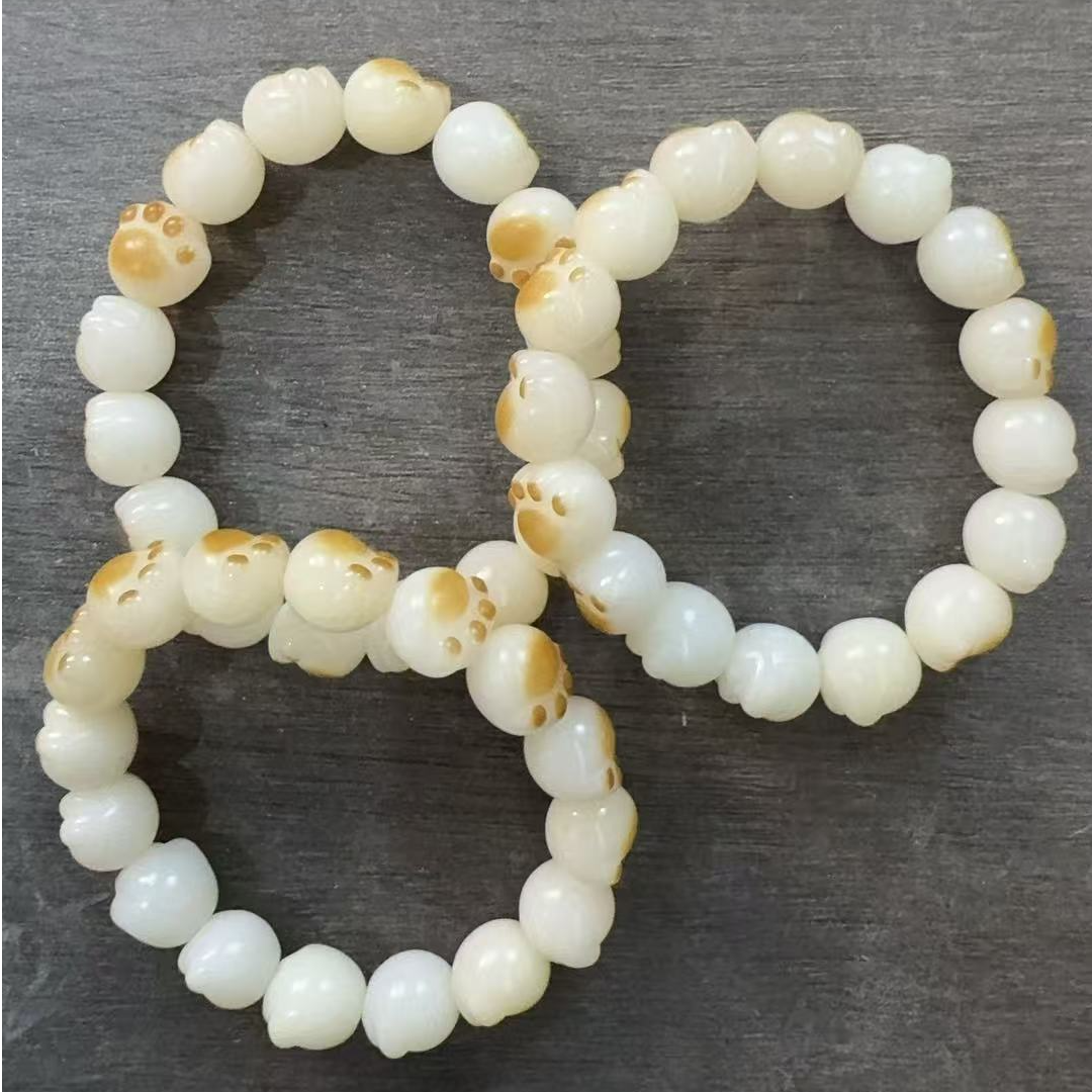 A169白玉菩提根小猫抓卡1.1单圈手串
