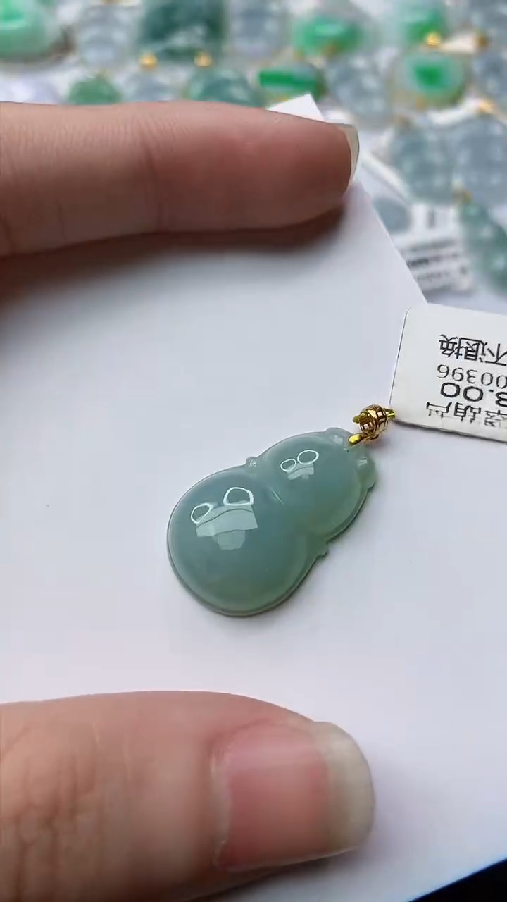 【闪购商品】翡翠颈饰18K金镶嵌59.........