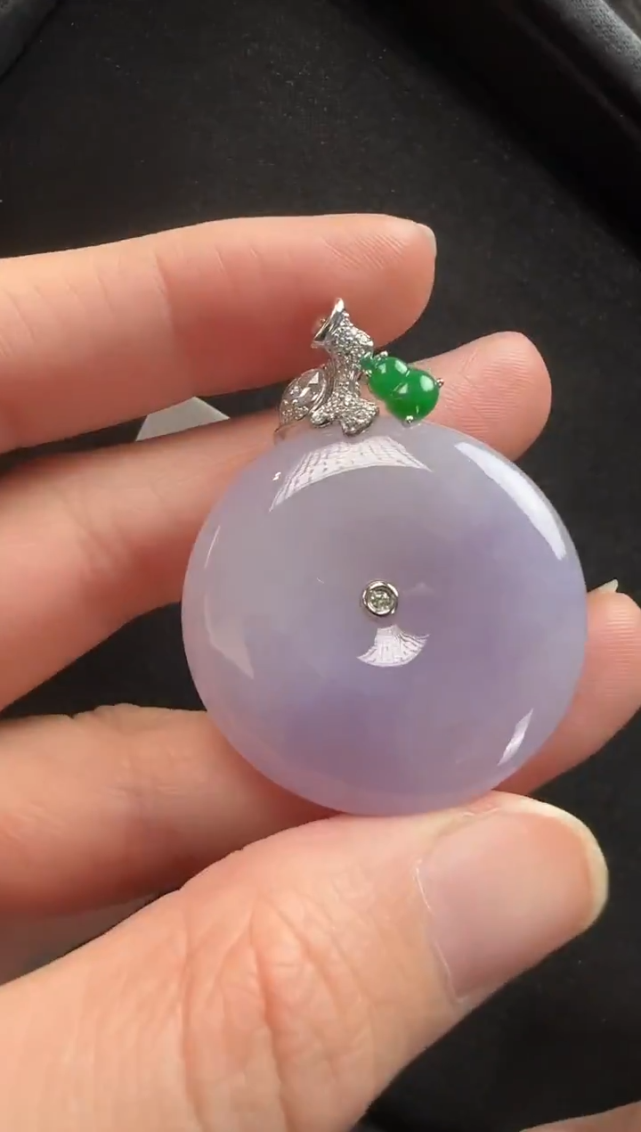 颈饰18K金镶嵌翡翠445平安扣一个