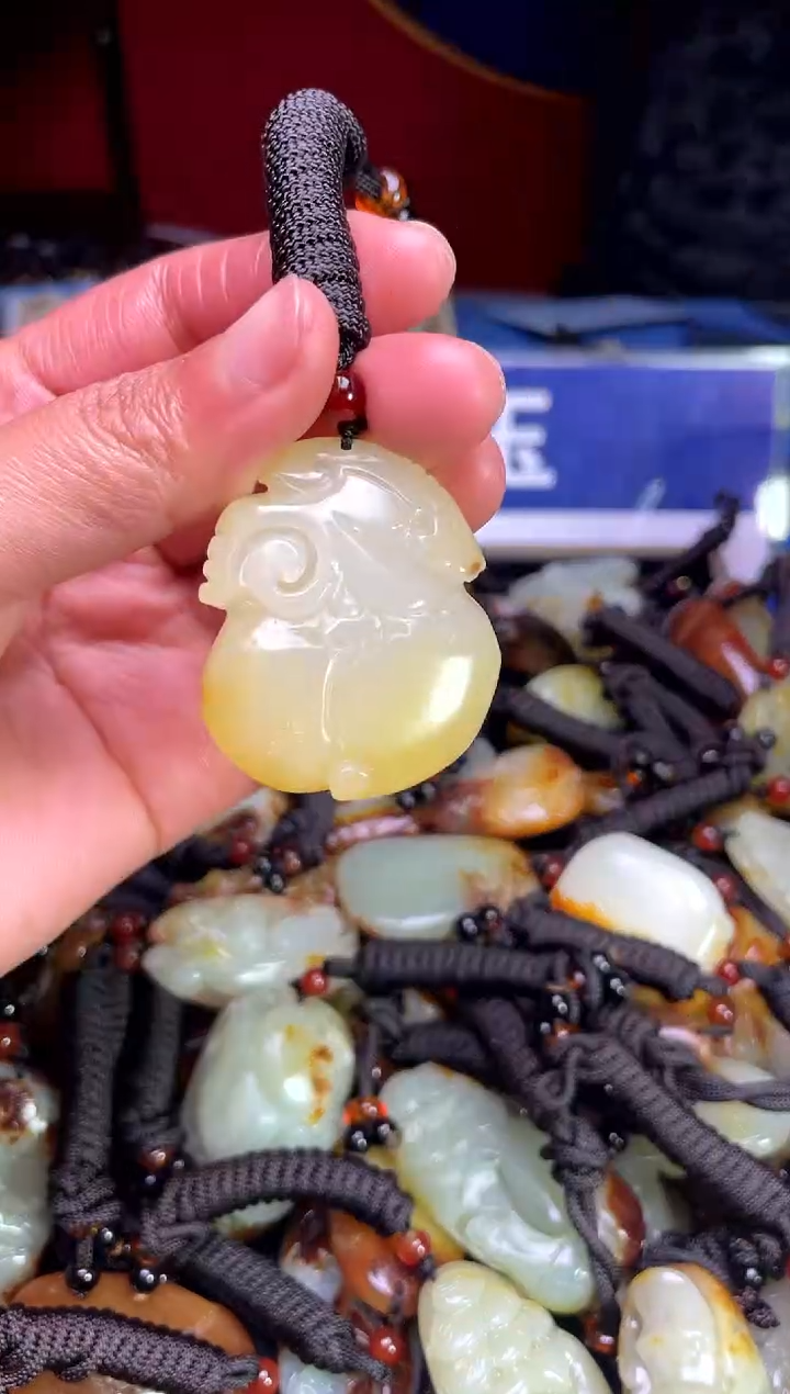 【闪购商品】和田玉颈饰未镶嵌123