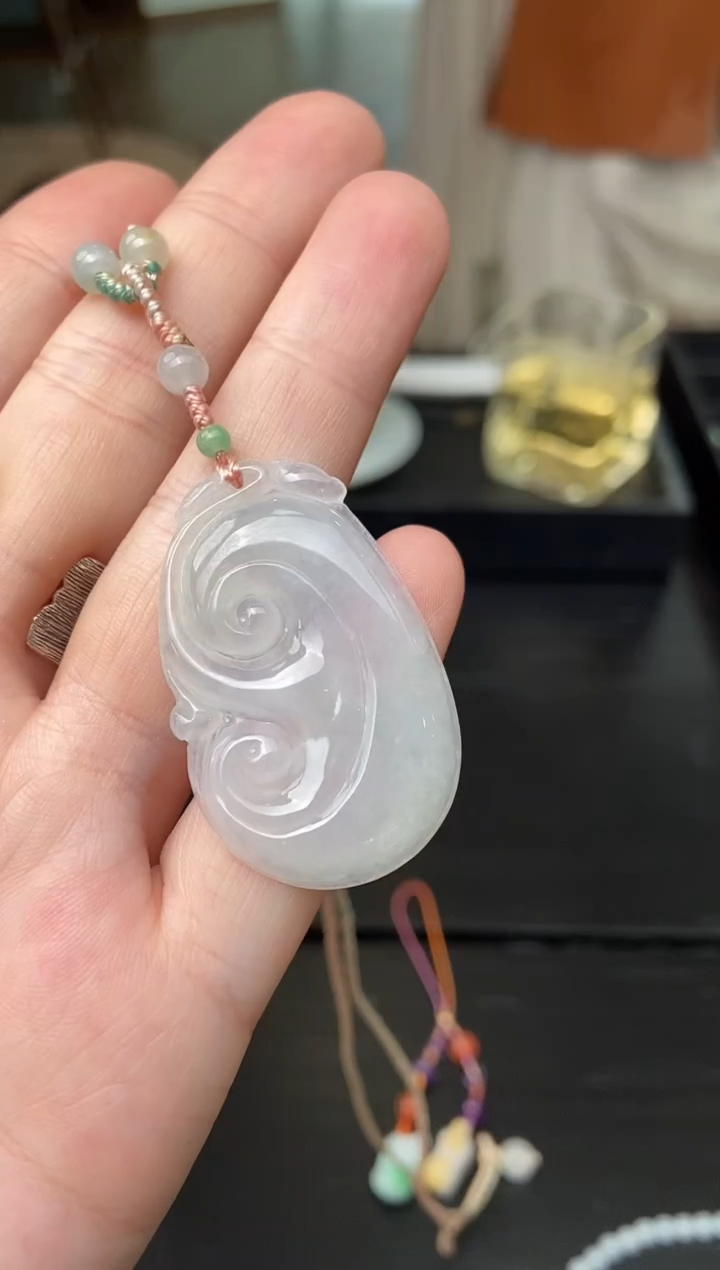 颈饰未镶嵌翡翠如意编绳一套