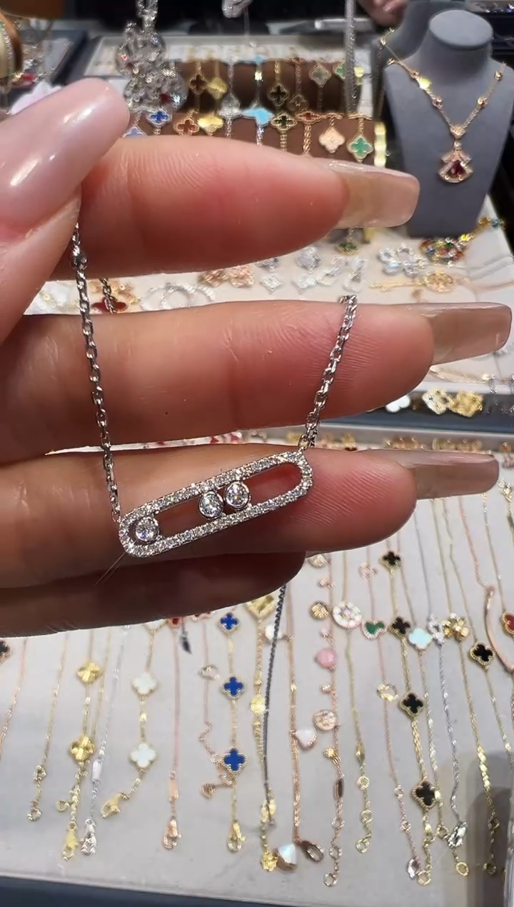 颈饰18K金镶嵌钻石k白回形针项链