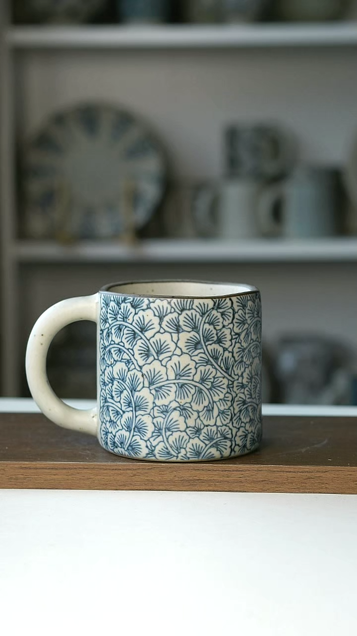 【闪购商品】陶瓷粗陶银杏马克杯420ml@4-2@