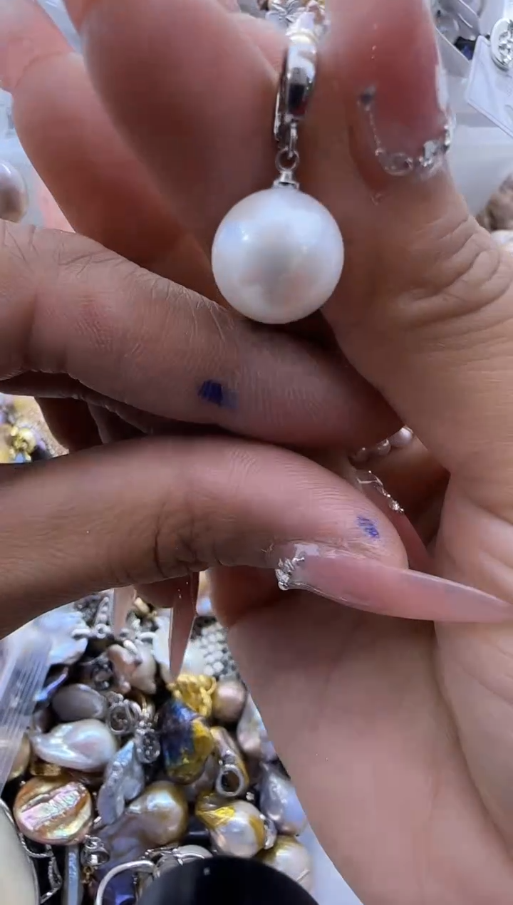 【闪购商品】淡水珍珠吊坠未镶嵌159