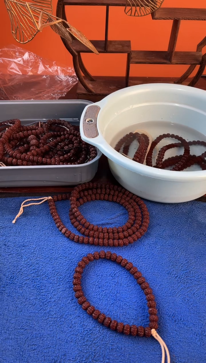 手串金刚菩提给****?10+老树王