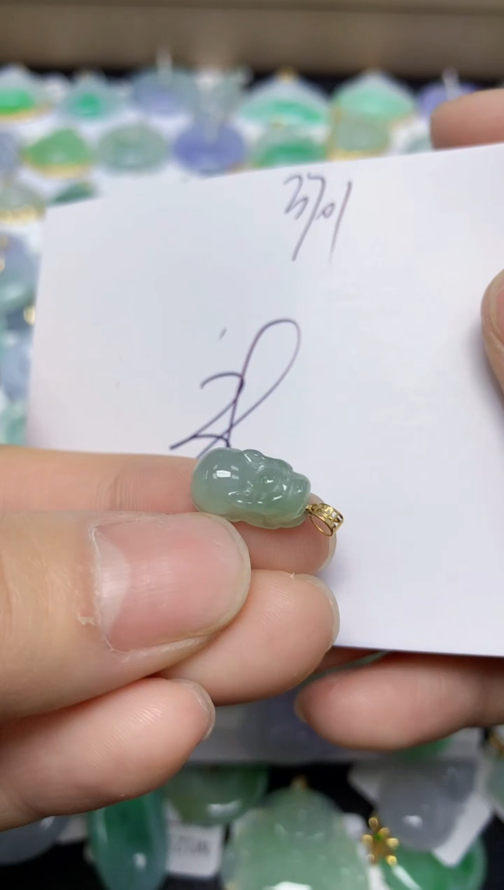 【闪购商品】翡翠挂件18K金镶嵌 天然翡翠A货