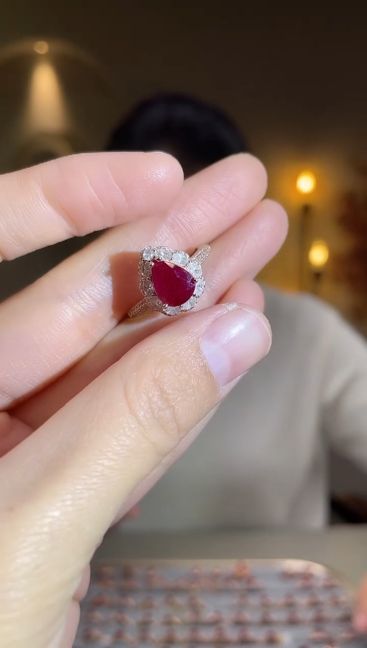 银S925镶嵌手饰红宝石手饰