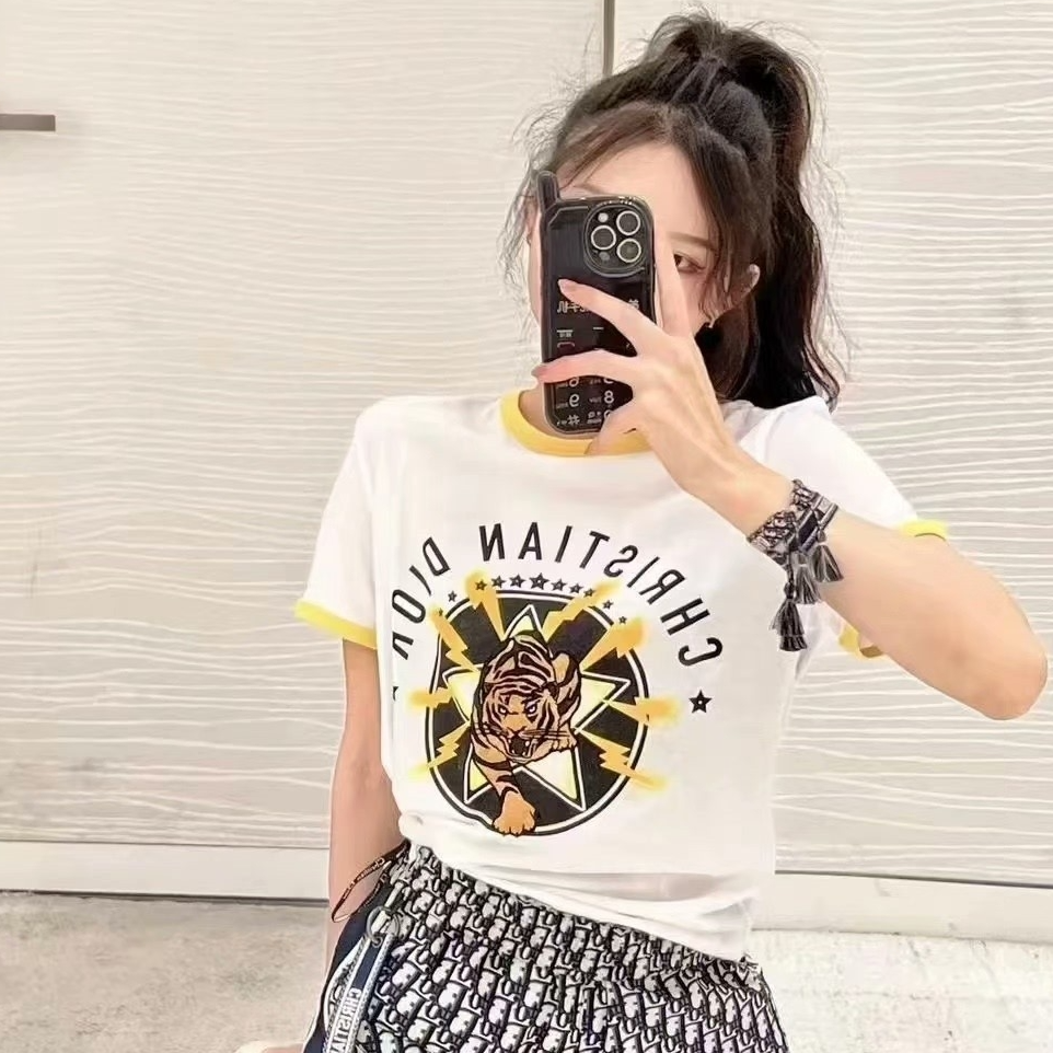 全新未使用 DIOR/迪奥 女士胸口黄色老虎图案圆领T恤半袖衫124972