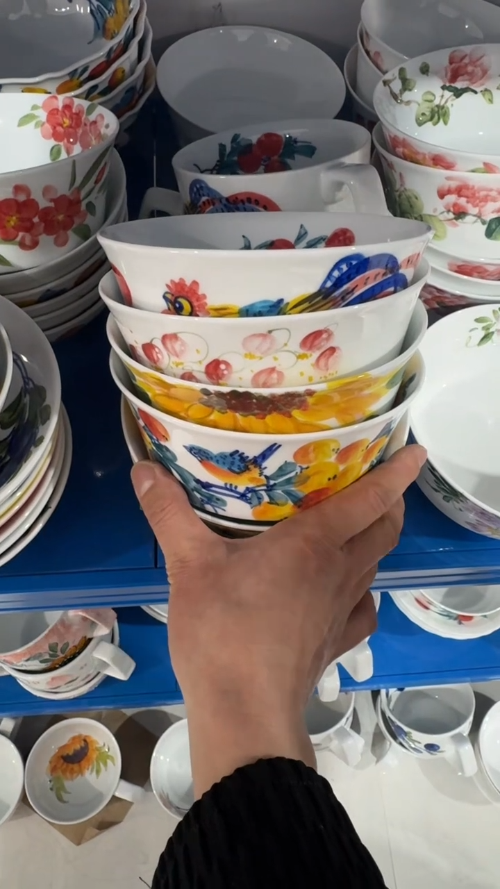摆件陶瓷S****?景德镇高温瓷（马蹄面碗）